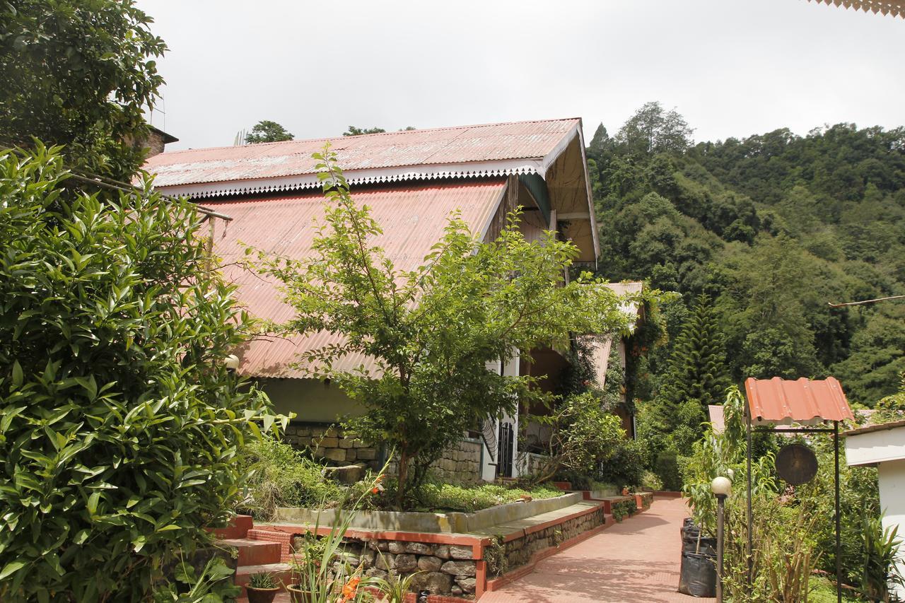 Vamoose Mandarin Village Resort Rinchenpong Exteriör bild