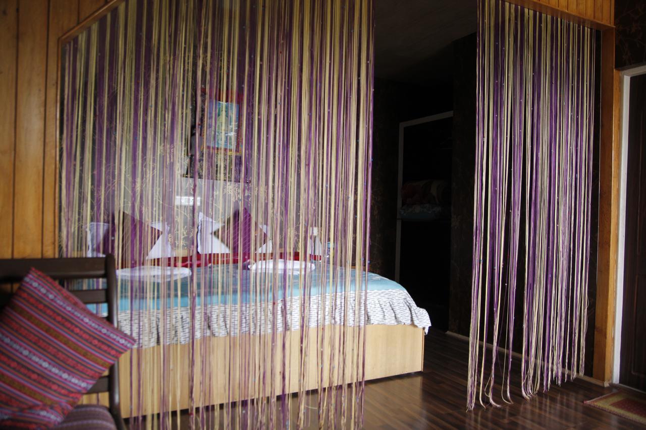 Vamoose Mandarin Village Resort Rinchenpong Exteriör bild