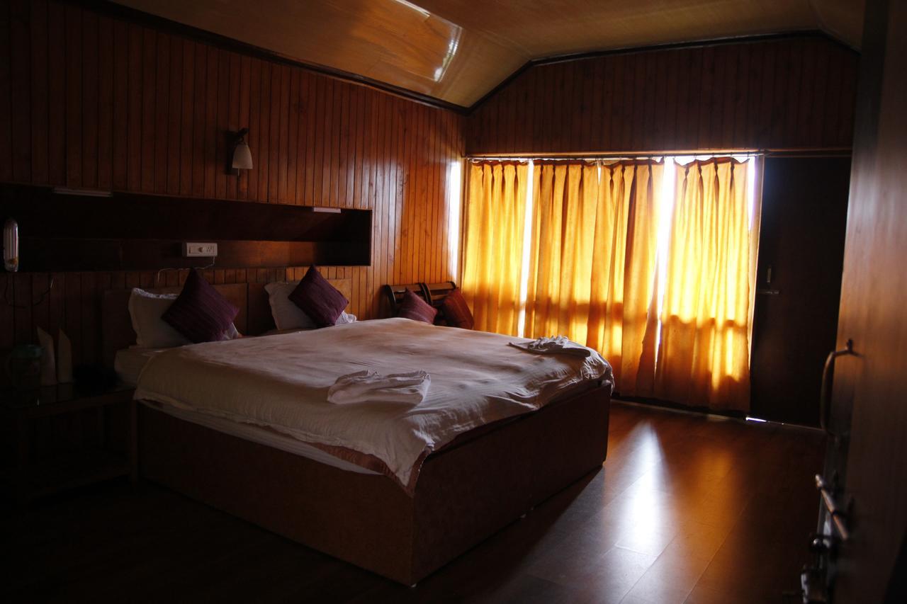 Vamoose Mandarin Village Resort Rinchenpong Exteriör bild